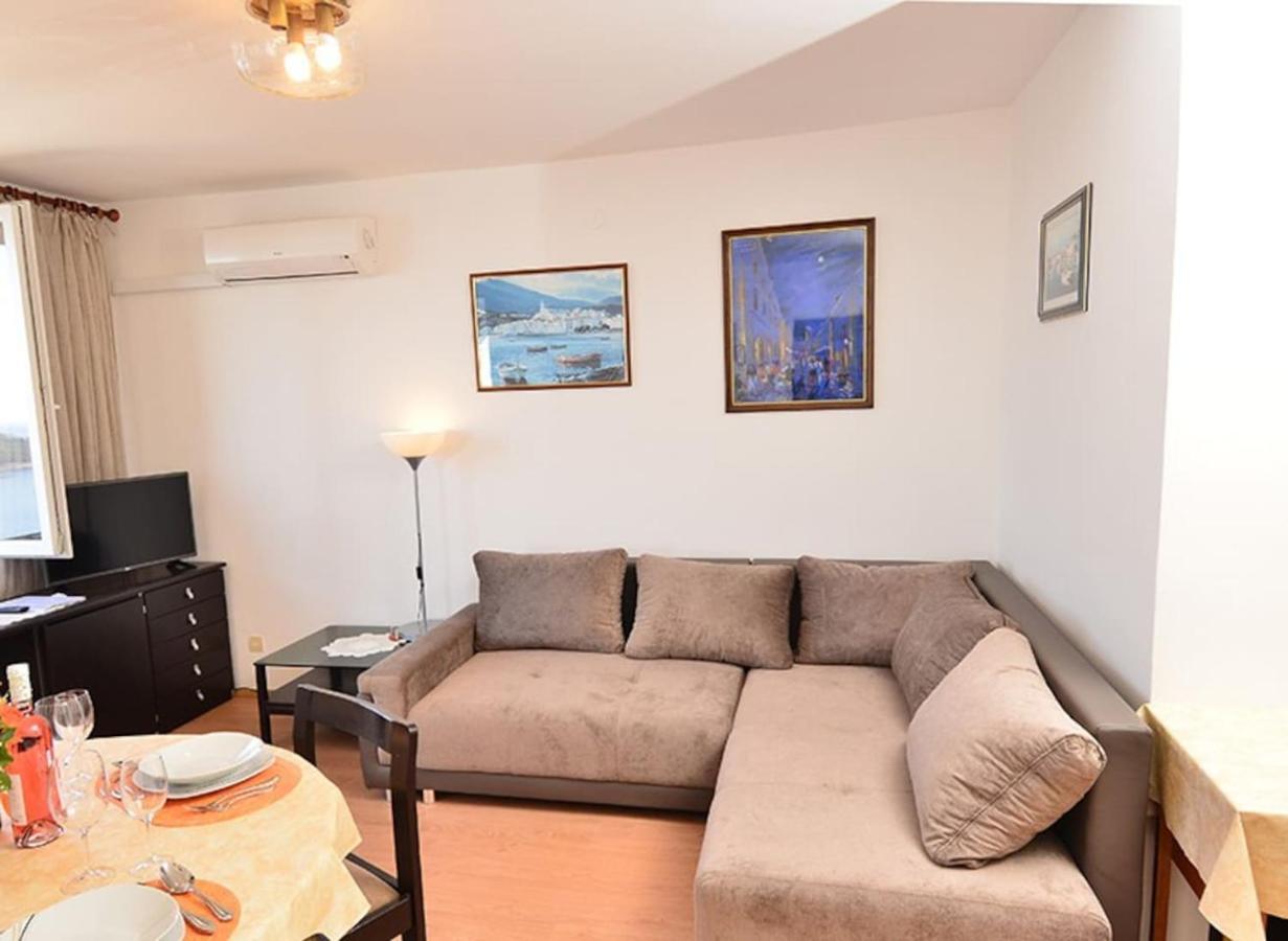 Apartamento Vista Mar *